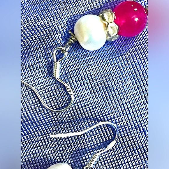 Red jade/freshwater pearl/crystal earrings sterling silver pierced - Picture 2 of 4